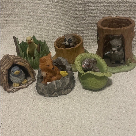 woodland surprise Other - Woodland Surprises  Whimsical Garden Animal Figurine Set - Multi-Color